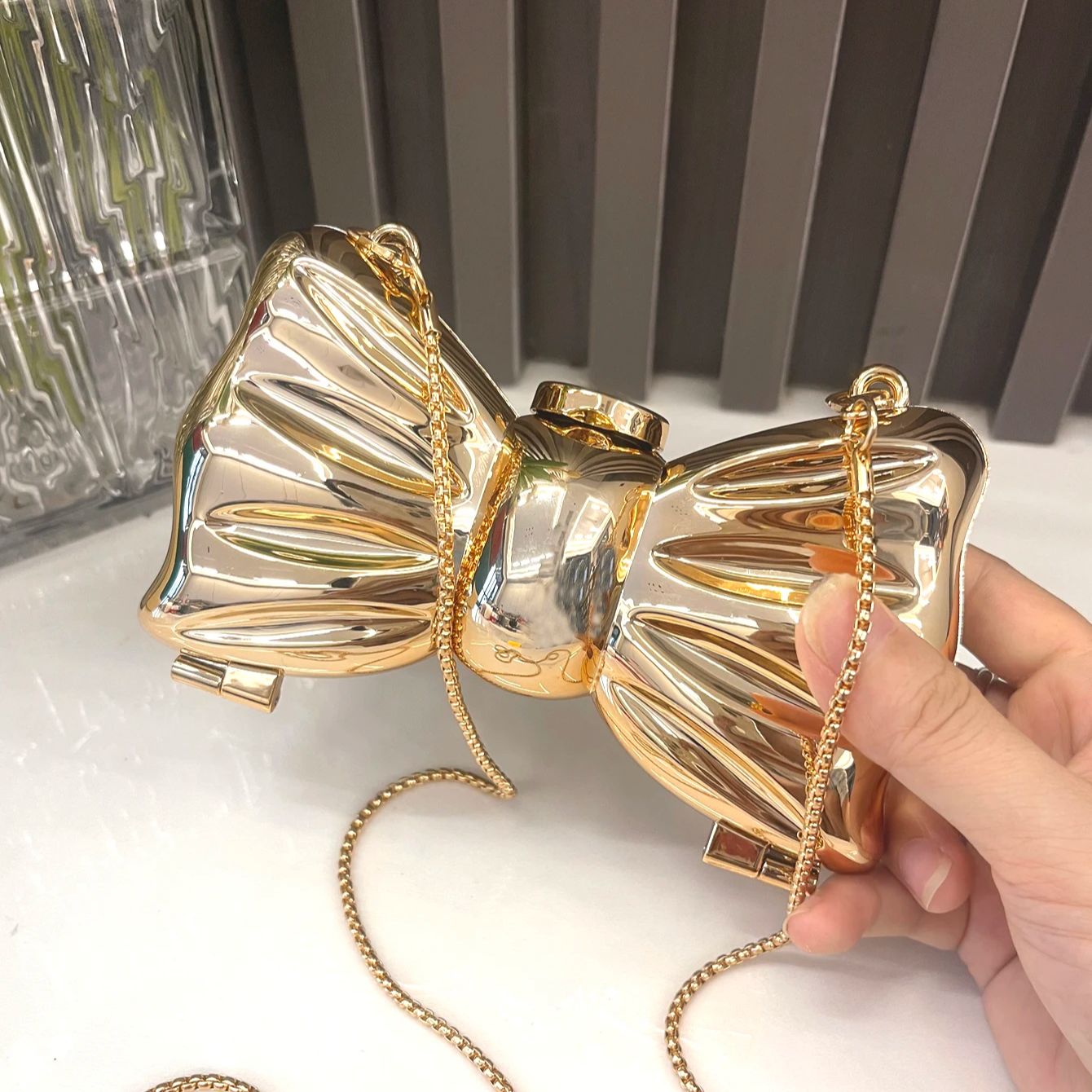 Golden Evening bag  Purses and - Luxury Bags Trending 评论和价格