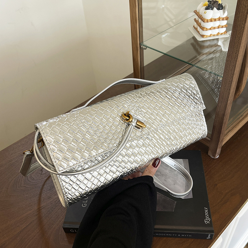 Woven Accordion Bags for Women - Luxury Bags Made In Italy 评论和价格