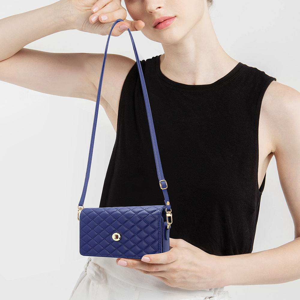 Compatible With Galaxy Z Fold  - Luxury Bags & Leather Repair Of Atlanta Photos 评论和价格